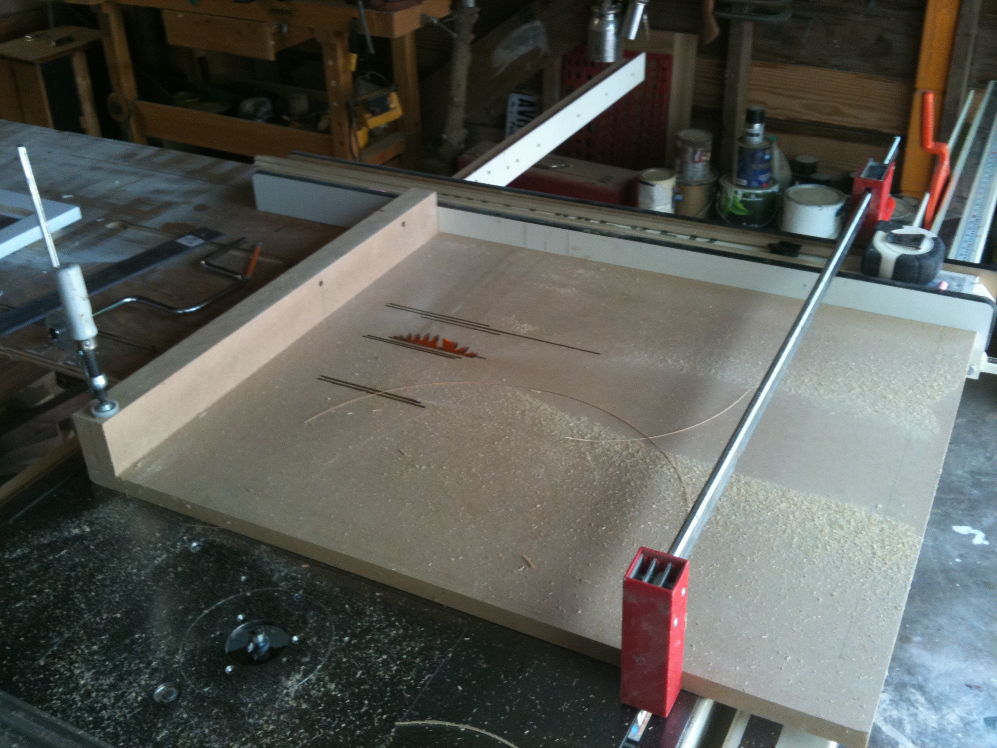 Jig used for cutting bearing edges