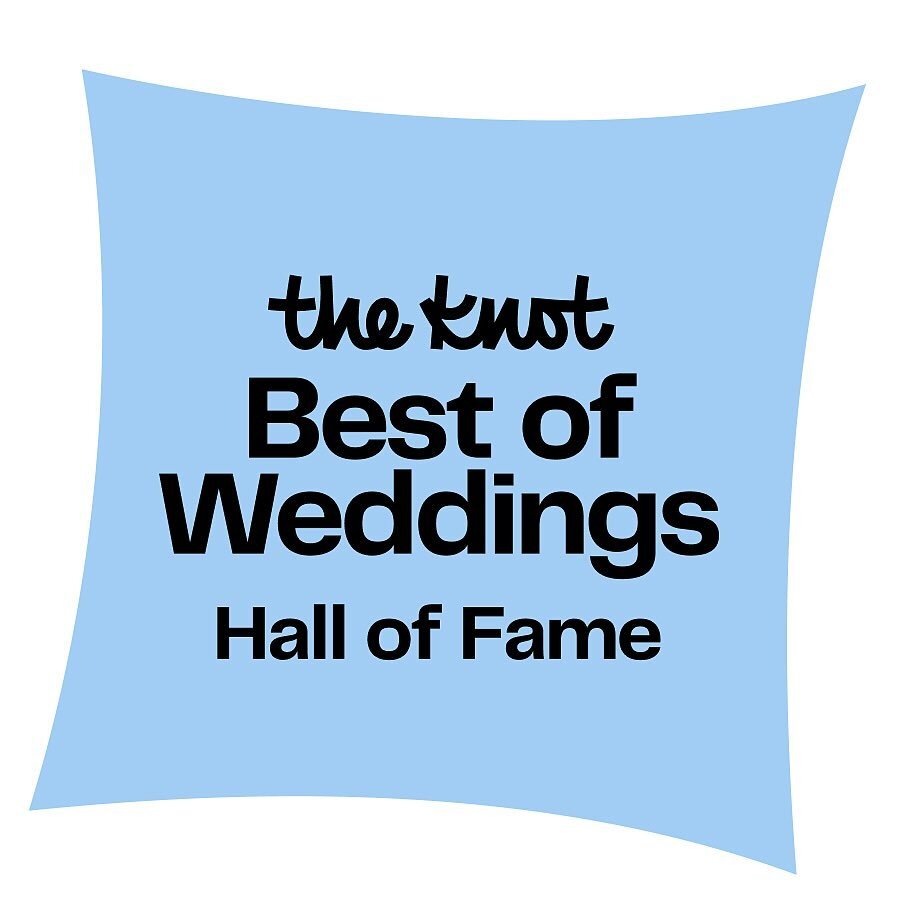 Best of Weddings and another year in the Hall of Fame?! 🥳 This recognition is always fun to receive, but it&rsquo;s only because I continue to work with the coolest, kindest humans. Year after year - my couples are the best of the best! THANK YOU! ?