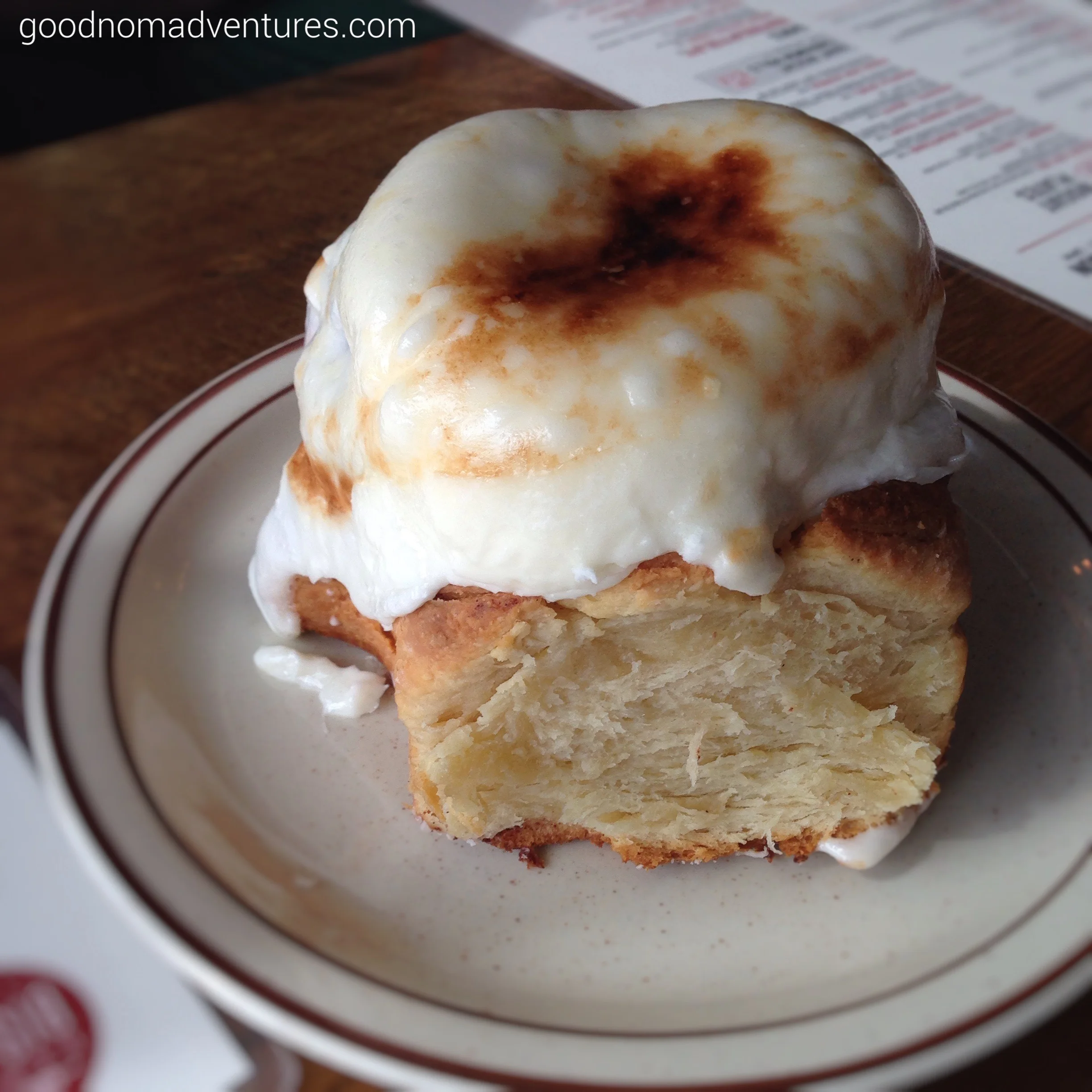 Biscuit cinnamon roll