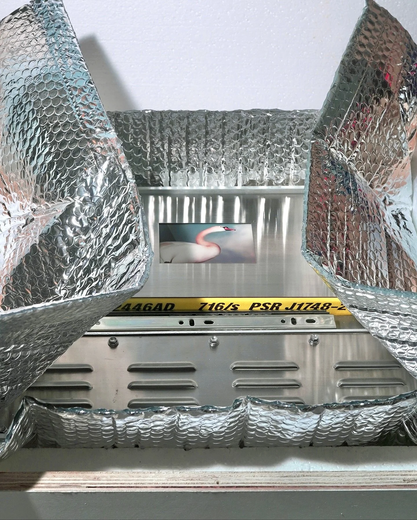 Show and tell 🫰🏻 CIMENTI is ongoing at @abri.mars until the 24 of January 2026. If you&rsquo;re in town and visit the show, send me the pictures. 

ABRI MARS &bull; 53a Stanton St. New York
Wed-Sat, 12pm&mdash;6pm