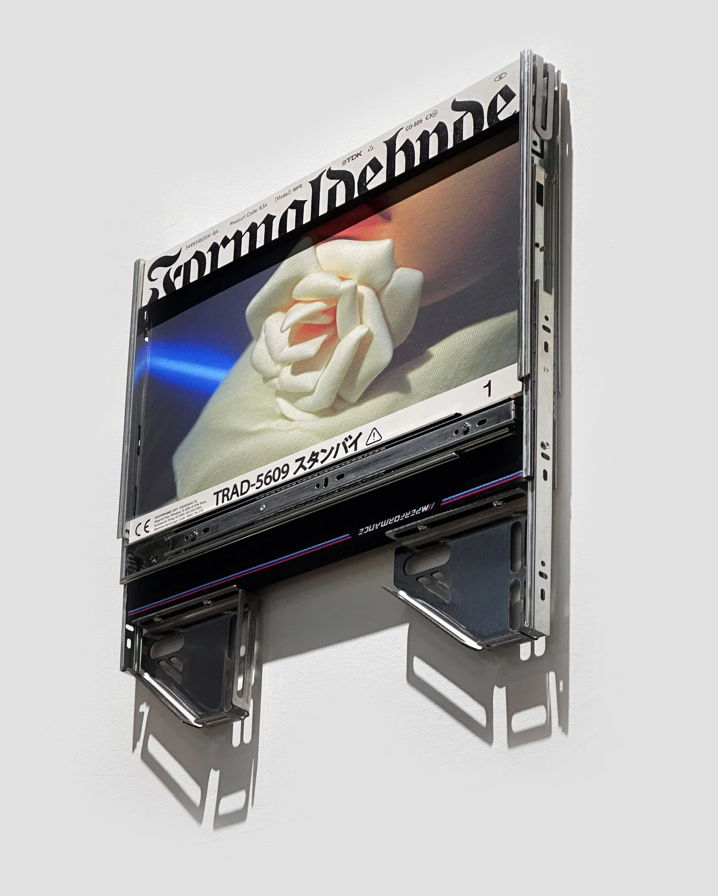 Formaldehyde (2025) / 304 Stainless steel, acrylic, pigment, canvas, car seat belt, hardware and wood. W 19 x H 22 inches (Wt. 9.8 lbs)

Part of @kunelgaur&rsquo;s solo show signs of life&sup1; at @methoddelhi till Jan 25, 2026.

The human nuance sit