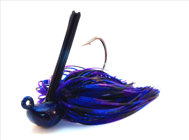 Reaction Tackle Tungsten Flipping Jig for Bass Fishing – Weedless Design  with 97% Pure Tungsten Jig Head and Silicone Skirt - Also for Pike, Walleye