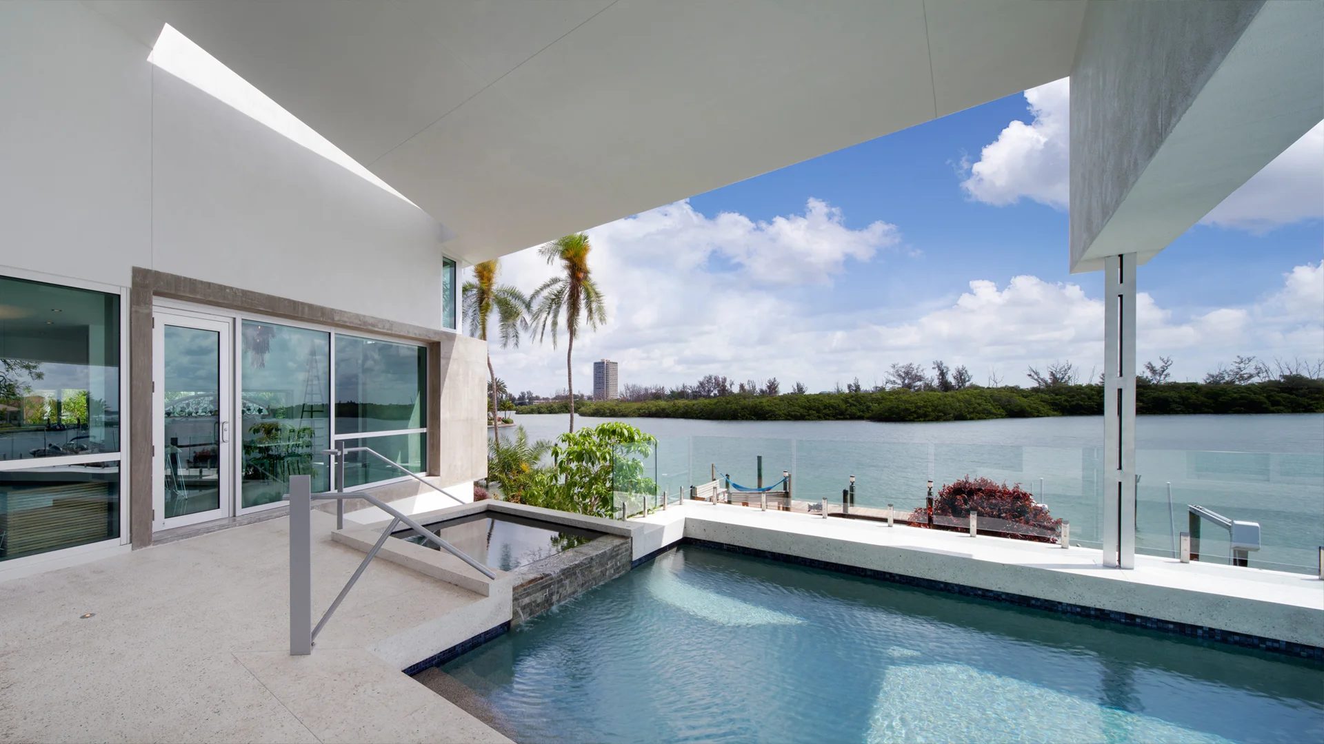 LIDO KEY ADDITION