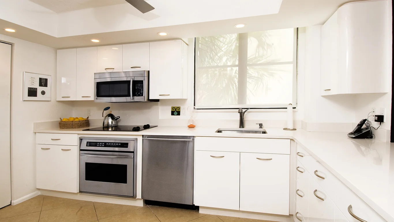 LAWRENCE POINT CONDO RENOVATION