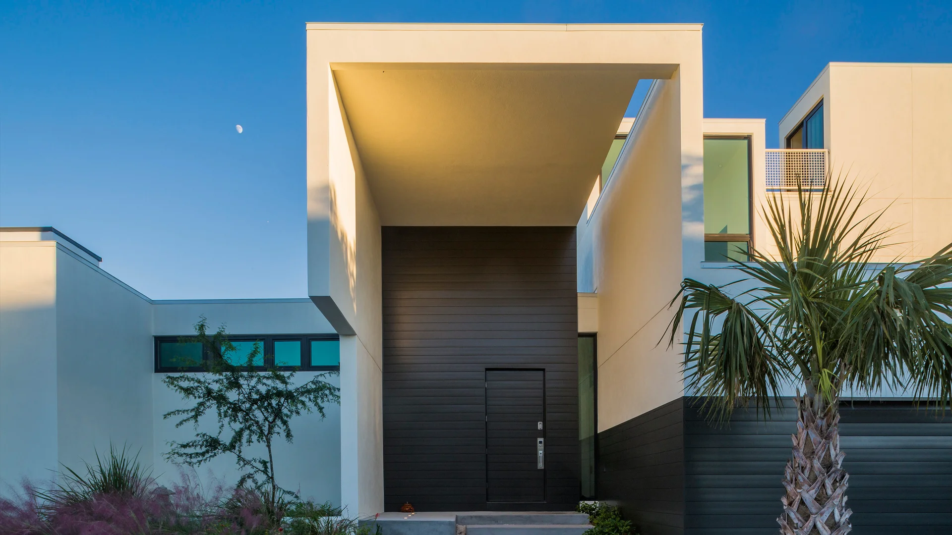 CHARRON RESIDENCE