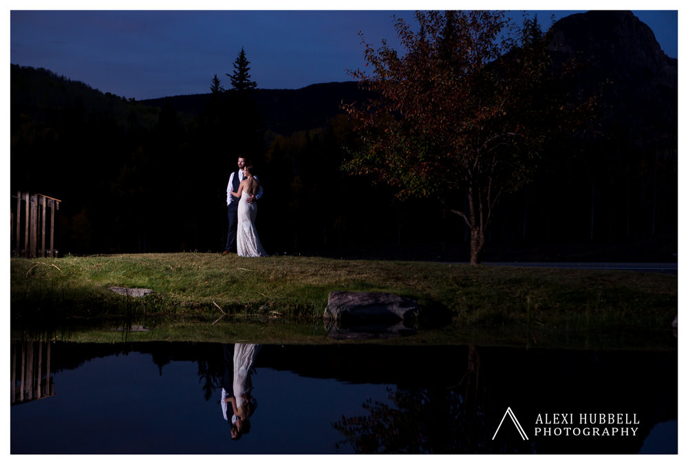 Fall wedding at Cascade Village, Durango, Colorado by Alexi Hubbell Photography