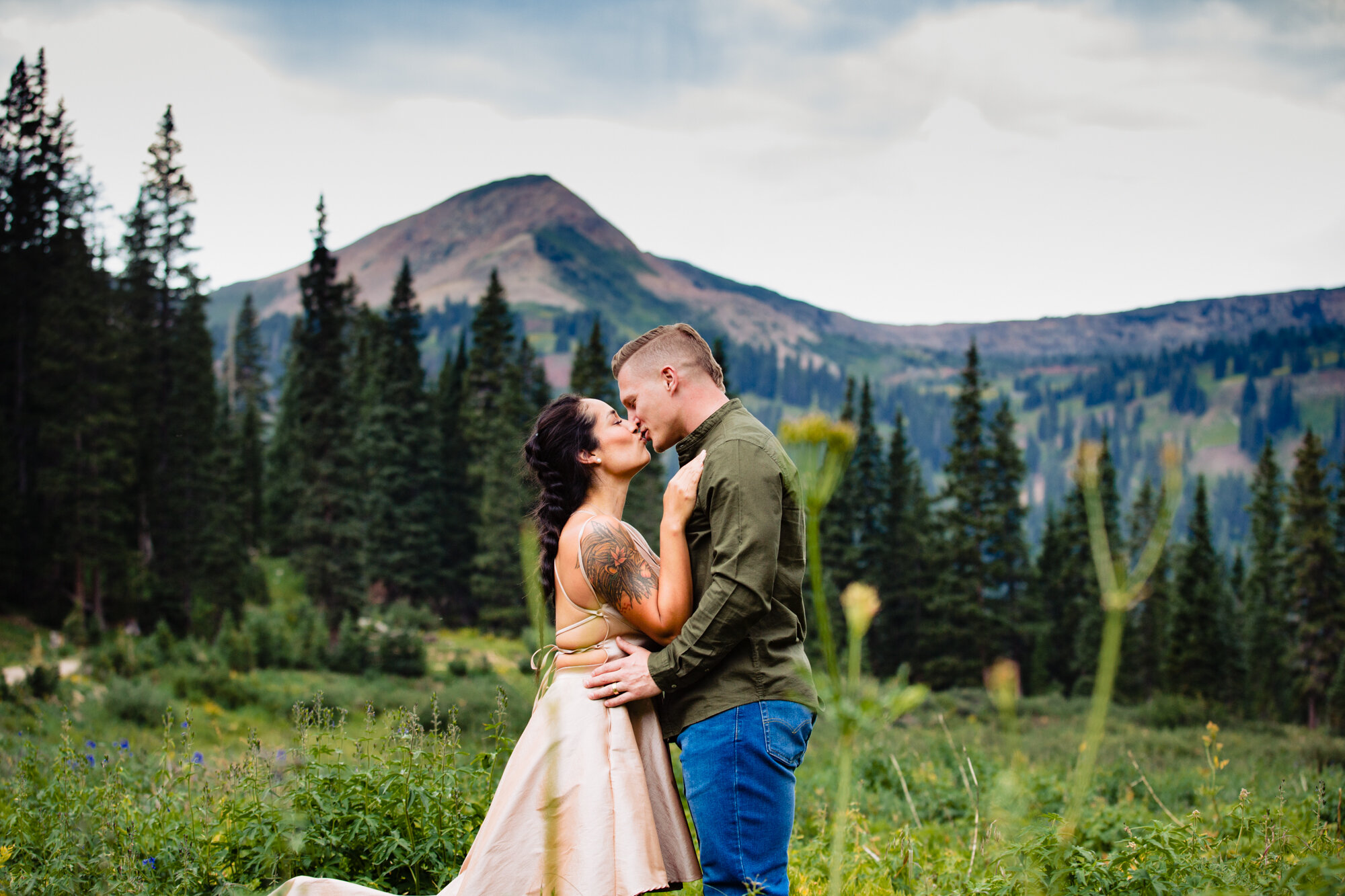 Durango Colorado Wedding and Elopemnt photographer - Alexi Hubbell Photography