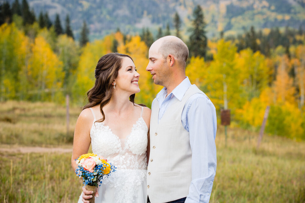  Fall wedding  Durango, Colorado  Cascade Canyon Durango  ©Alexi Hubbell Photography 2020 
