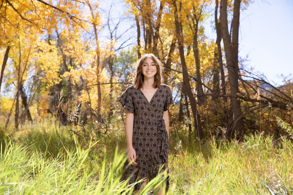  Durango Colorado senior portraits outdoors in Fall  ©2023 Alexi Hubbell Photography 
