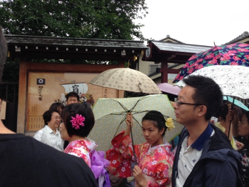Some of the beautiful yukata (along with the amazing umbrellas) seen during the festival.
