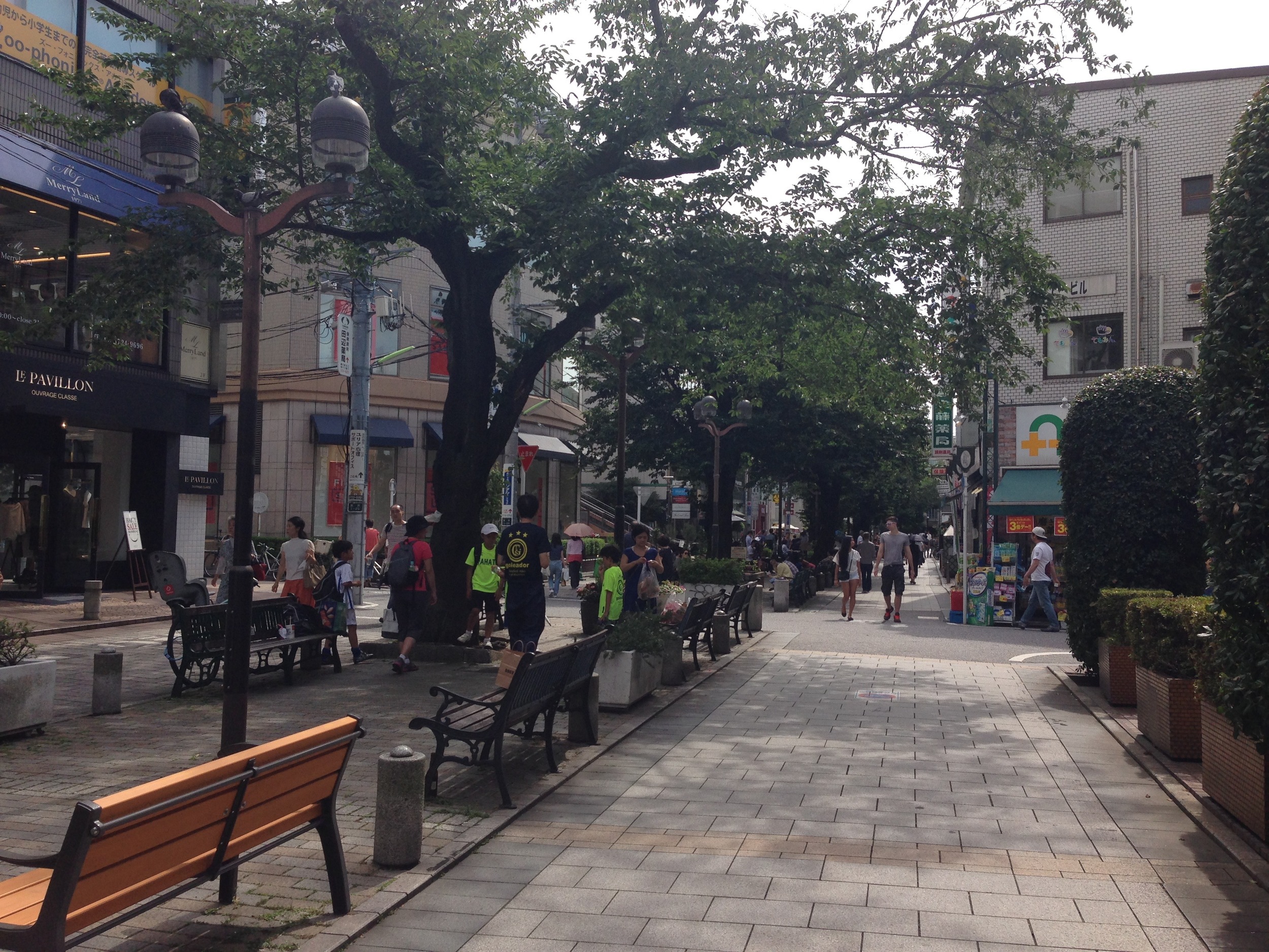 Beautiful square in Jiyugaoka, surrounded by designer stores and cafes. 