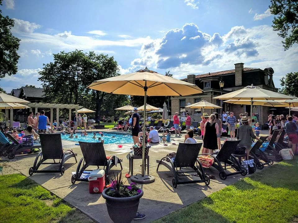 Pool club.jpg