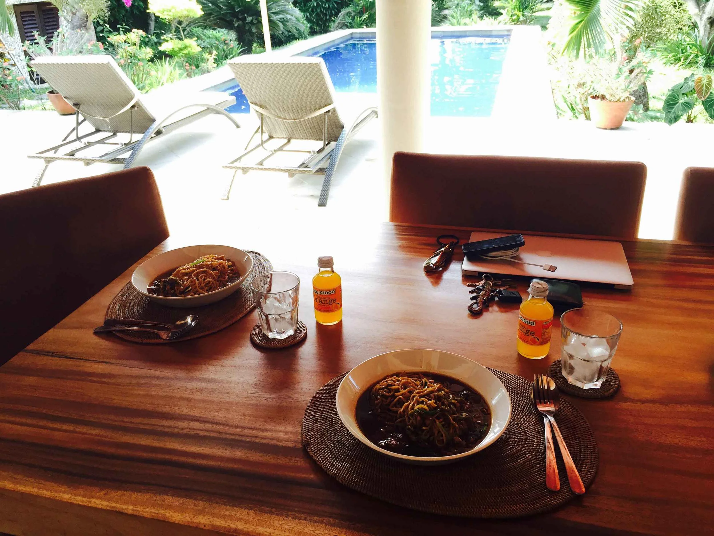 Amazing breakfast in the garden