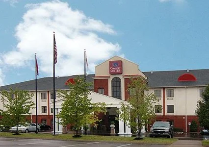 2013-09-25 Lebanon TN Comfort Suites (hotel 1)