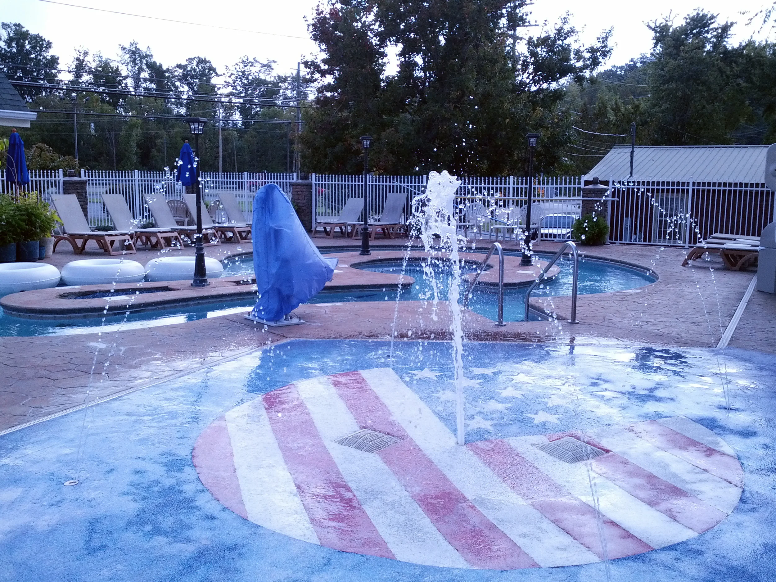 2013-09-26 Clarion Inn, Pigeon Forge TN (17)
