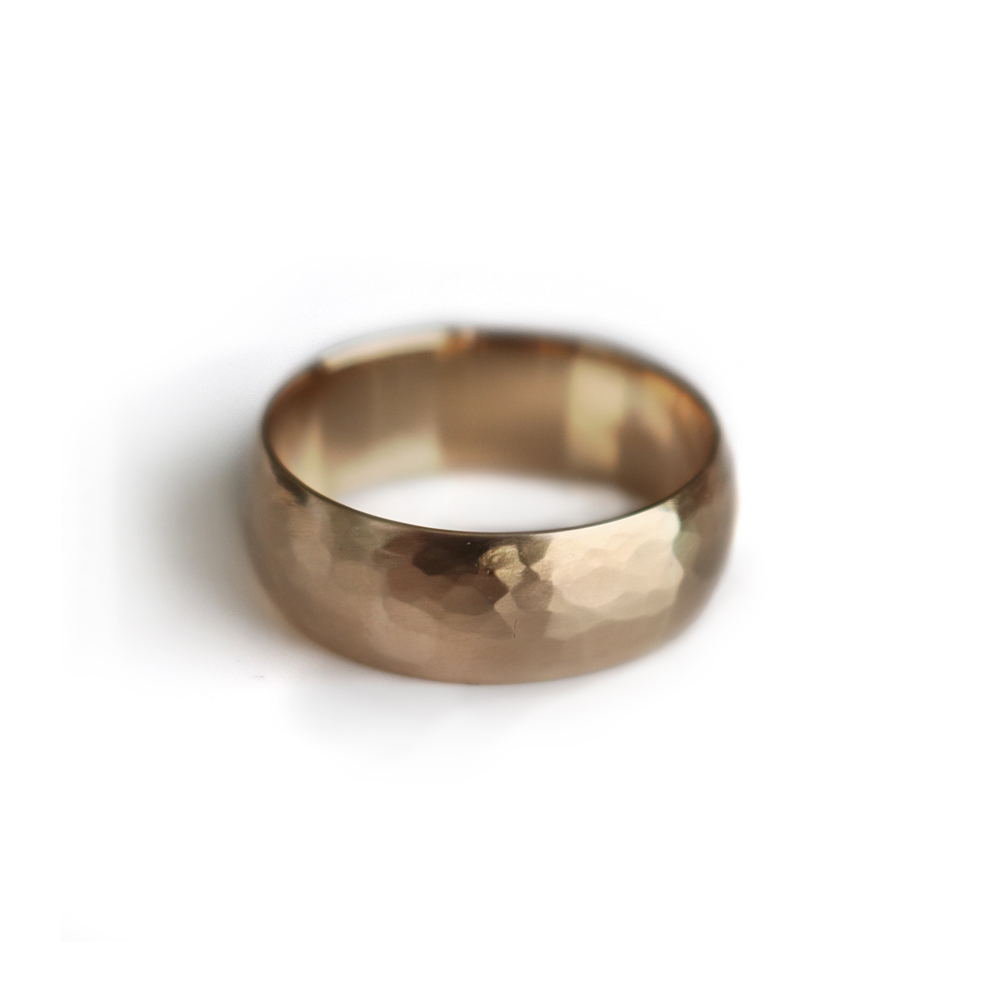 Castillo Yellow Gold_White.jpg