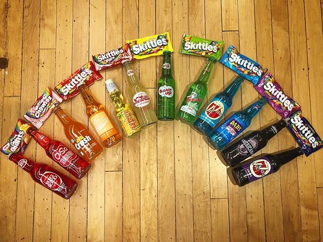 🌈🌈 Pack for $29.99 
To order email maren@kcsoda.com. 
Includes 12 sodas and 9 varieties of @skittles. While supplies last&mdash;sodas may differ slightly depending on available inventory. 
#rainbowpack #craftsoda #skittles #massstreetsoda #1103mass