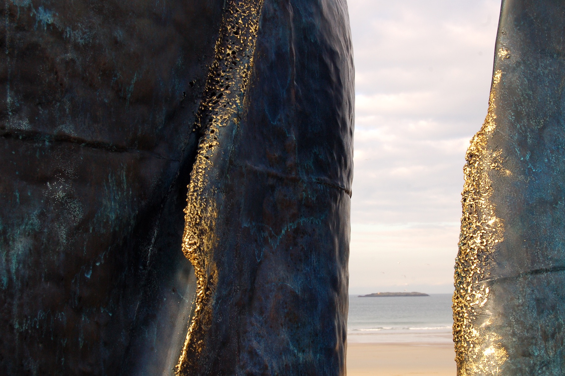 1_Portrush_3_Wave.jpg