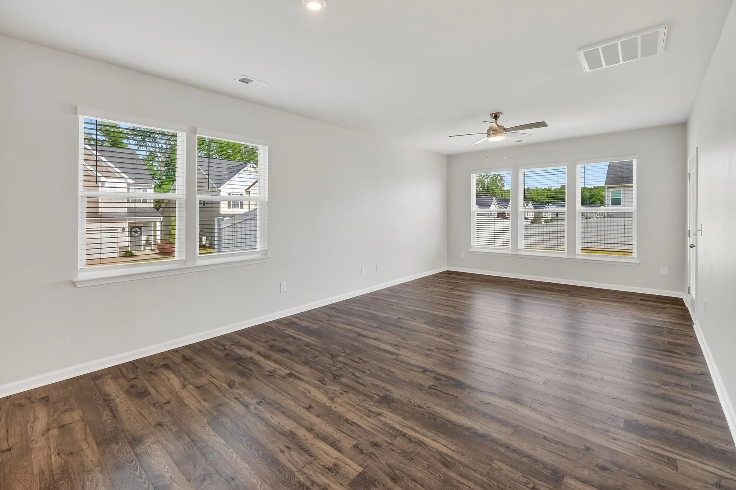 005 - Virtual Staging.jpg