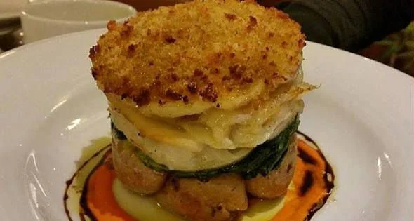 Bacalhau com Broa Laurentina.jpg