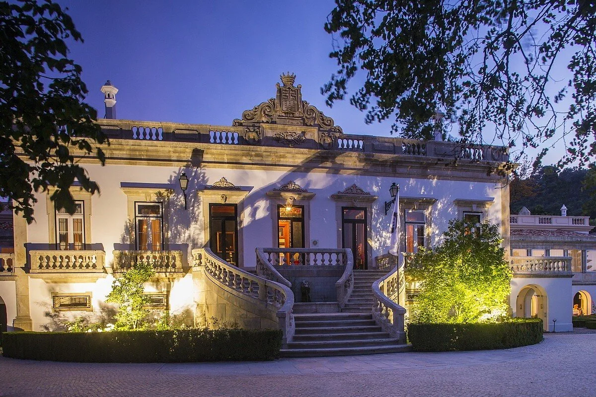 Hotel Quinta das Lágrimas Luxury Portugal.jpg