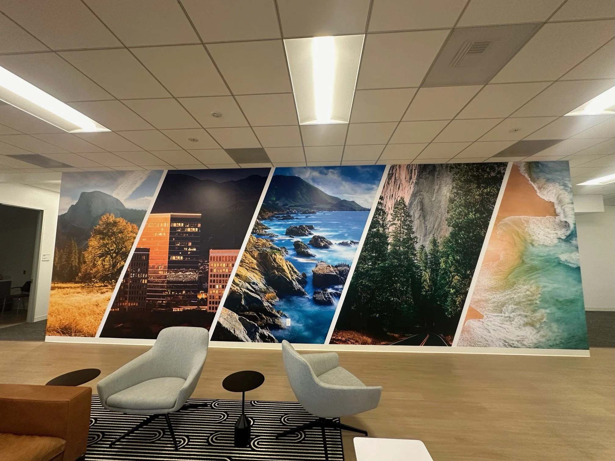 Floor 2 Mural 02.jpg