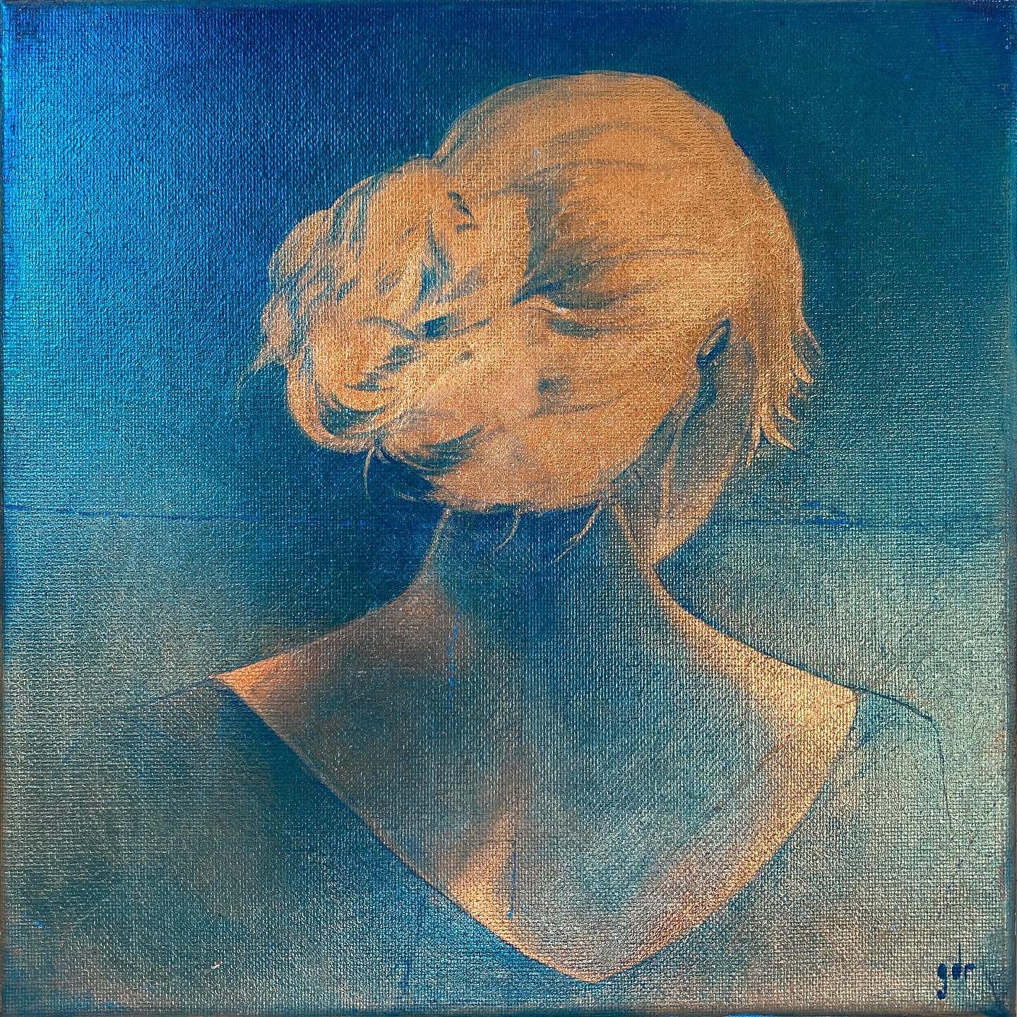 &ldquo;Her Grace&rdquo;
Oil and copper leaf on canvas 
10&rdquo;x10&rdquo; 
Available on @artfinder_com 
#oilpainting #painting #copper #blue #copperleaf #back #portrait #reverse #hair #beauty #woman #art #arte #gingerdelrey #grace #neck #bun @moriah