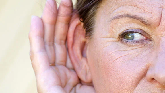Hearing loss: Causes and treatment