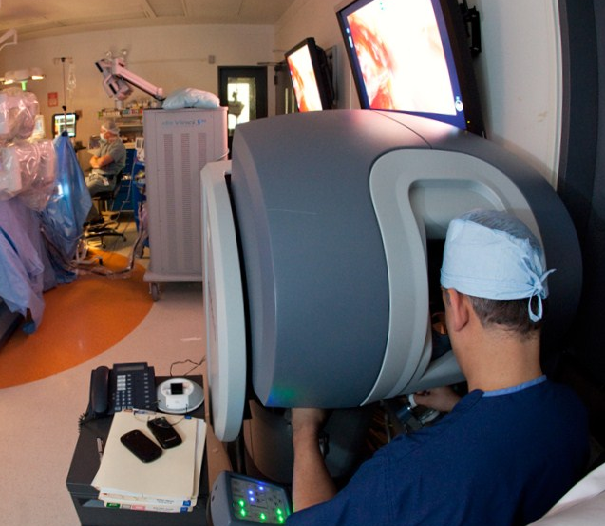 Robotic Surgery for Colon Cancer