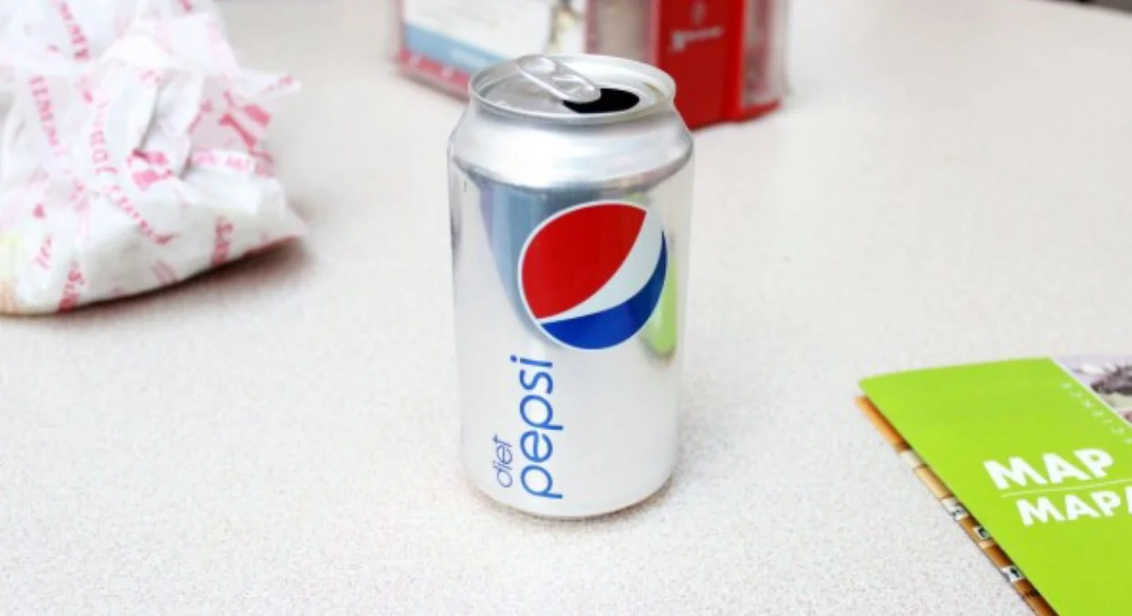 Pepsi kicks aspartame to the curb