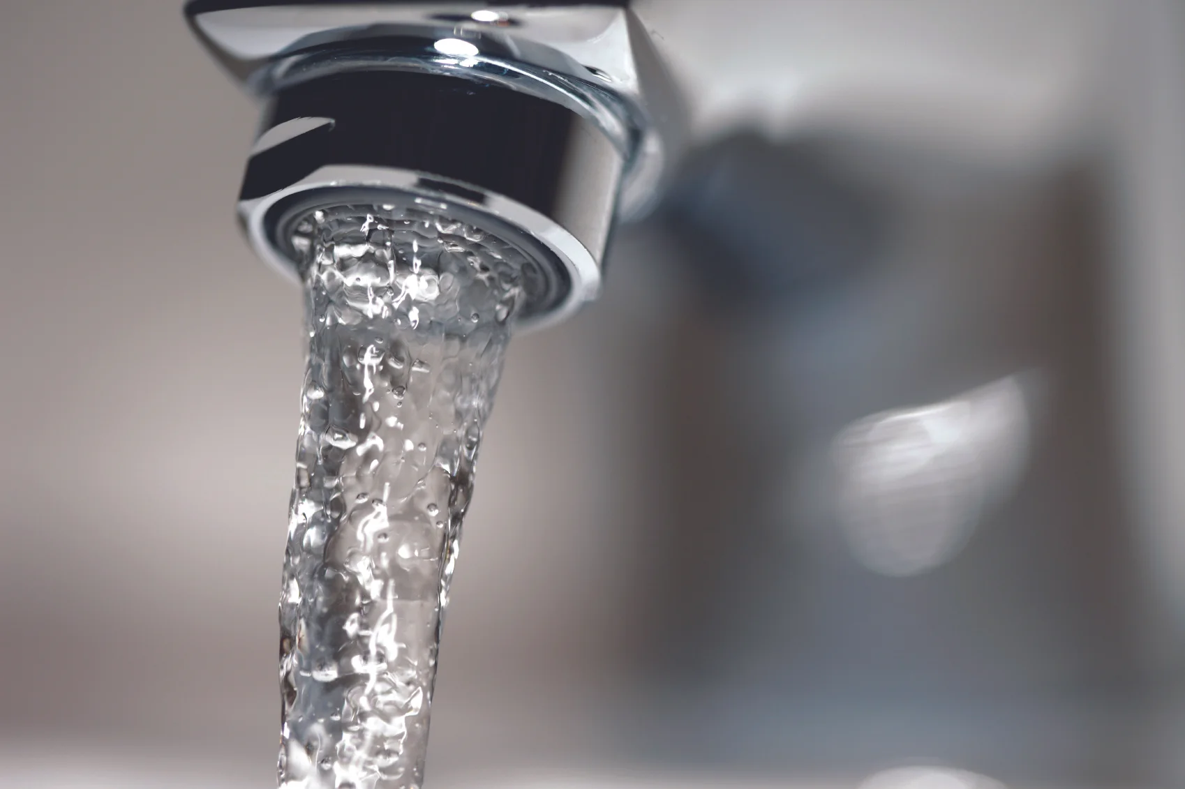 Listening to the sounds of running water may improve urinary flow