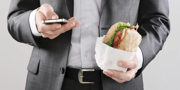 Eating On-The-Go May Lead To Weight Gain