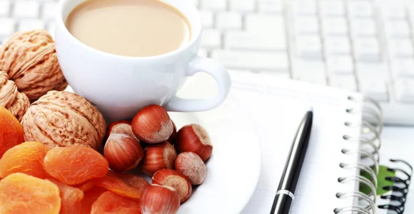 7 ways to fit eating healthy into your busy lifestyle