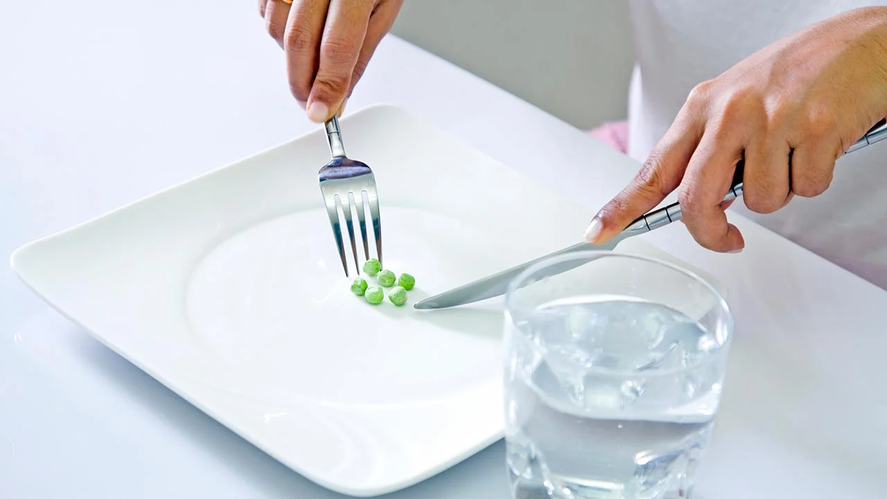 Dieters: Why Under-Eating is a Really Bad Idea