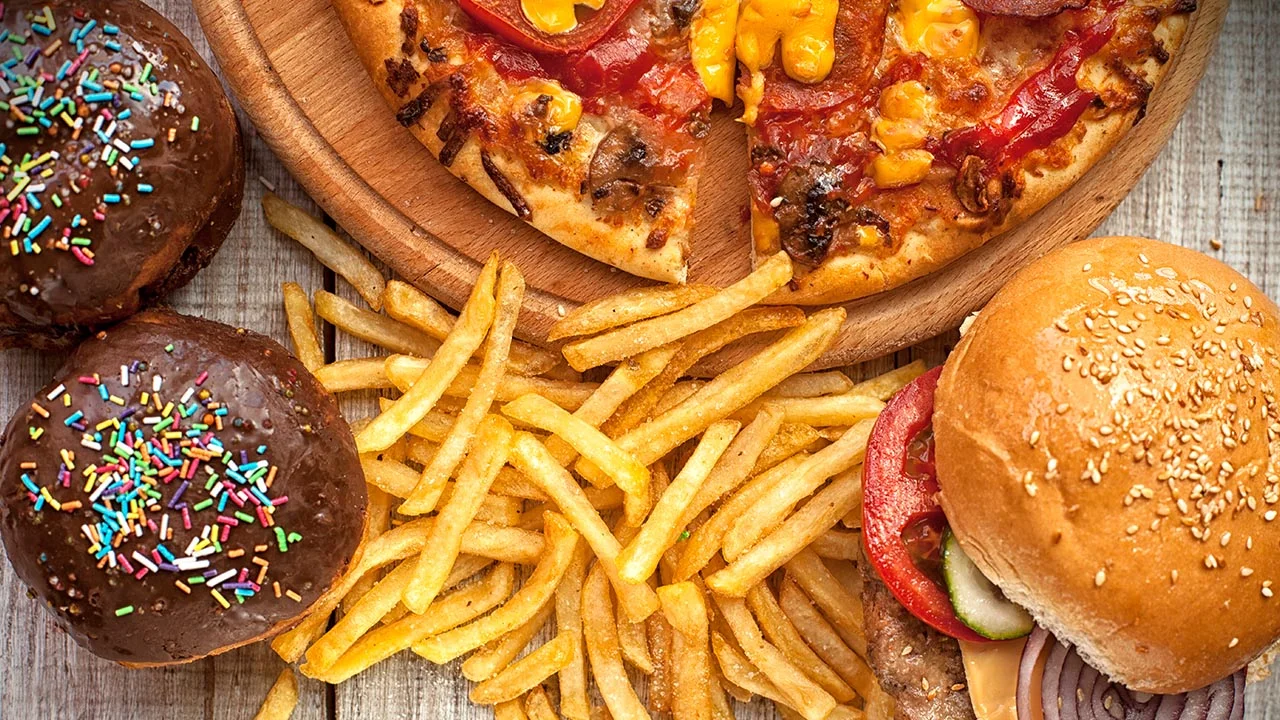Are There Plastics in Your Fast Food?