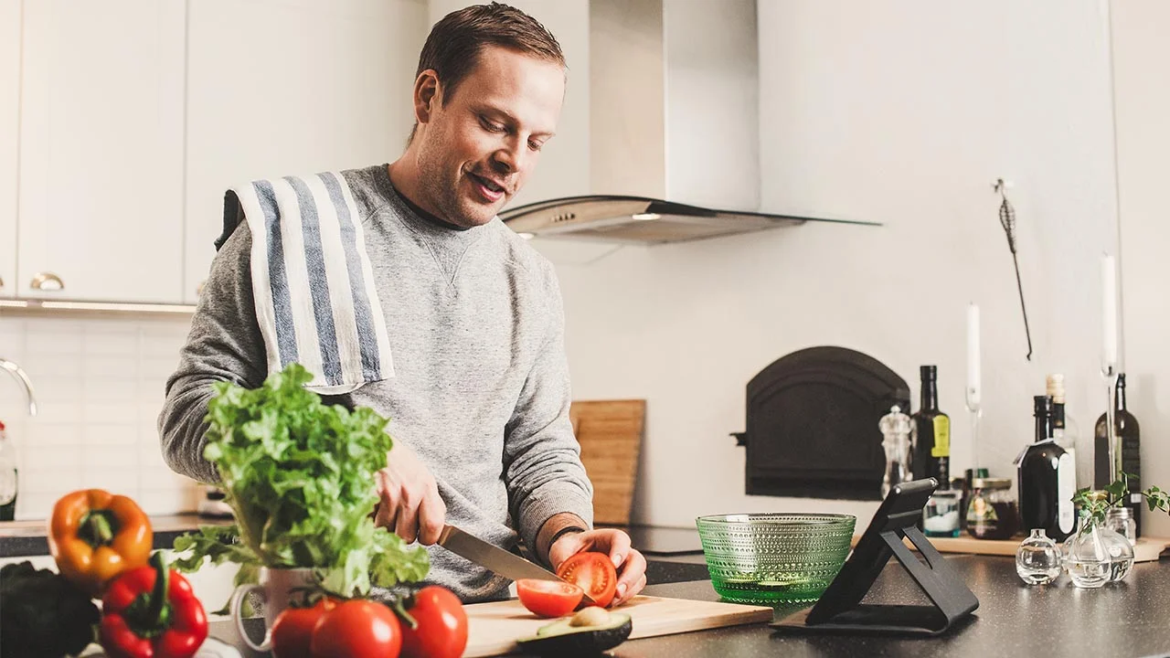 Top 3 diet changes protecting men against prostate cancer.jpg