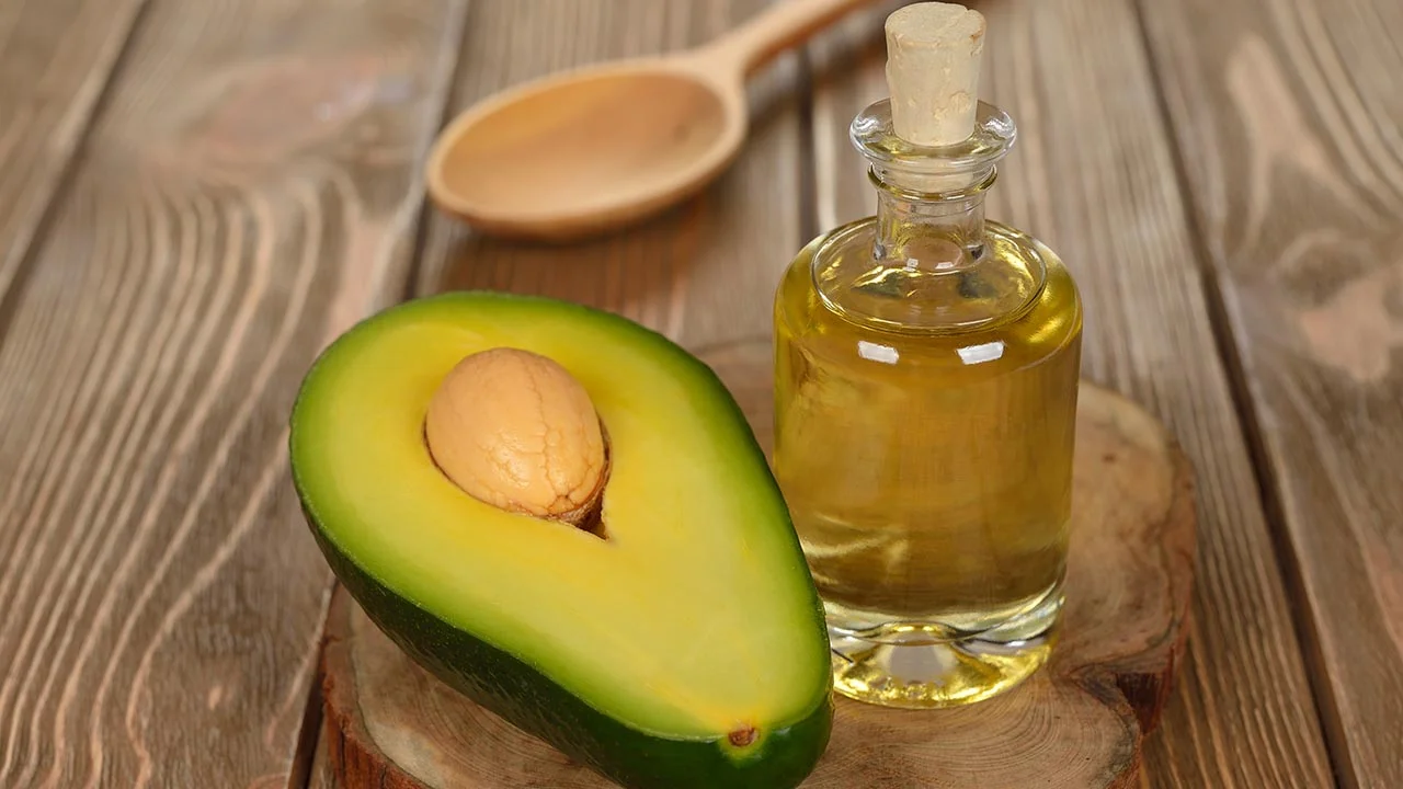 Health & Beauty Benefits Of Avocado Oil