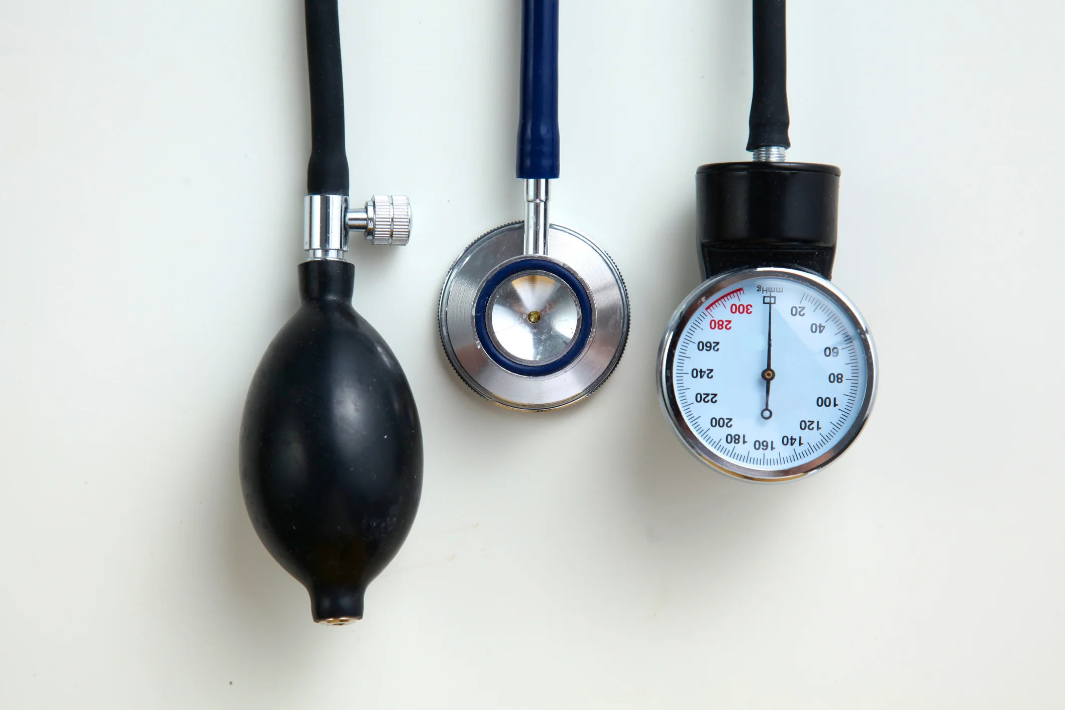 Arm or wrist blood pressure cuffs – which one is more accurate?