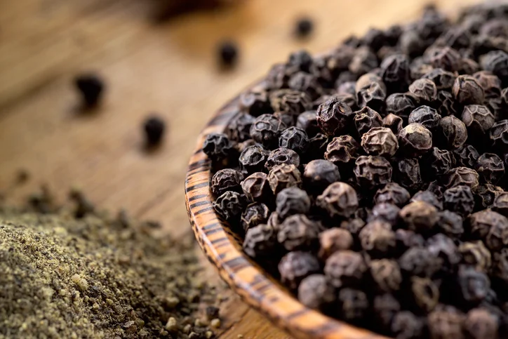 Study finds black pepper curbs cancerous compounds in meat