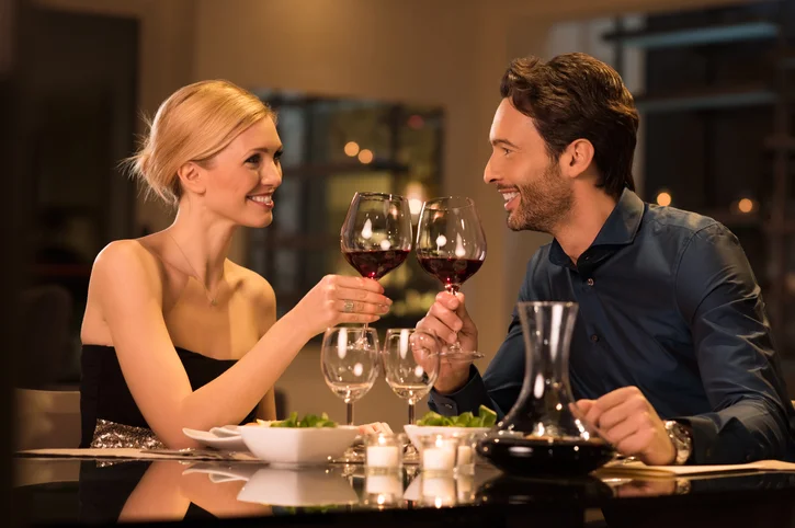 10 ways to eat less salt when eating out