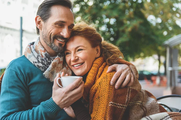 7 warning signs of a midlife crisis in men