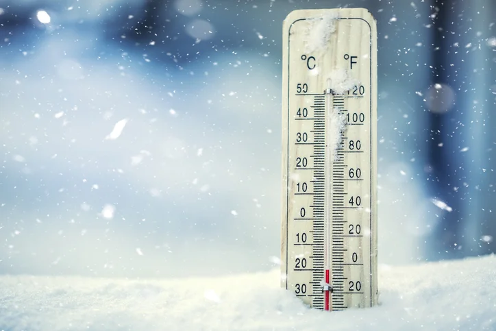 Why colds and flu are more common in the winter
