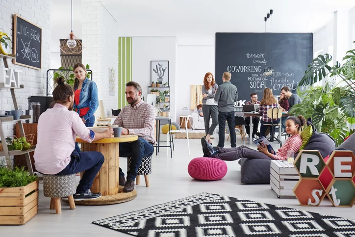 Study finds using moveable footrests while sitting increases metabolic rate