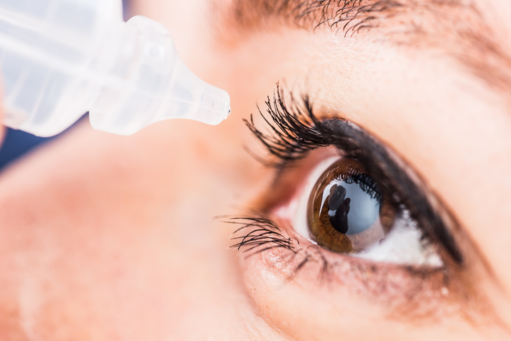 Natural remedies preventing dry eyes during menopause