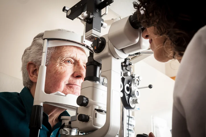Can cataracts be prevented?