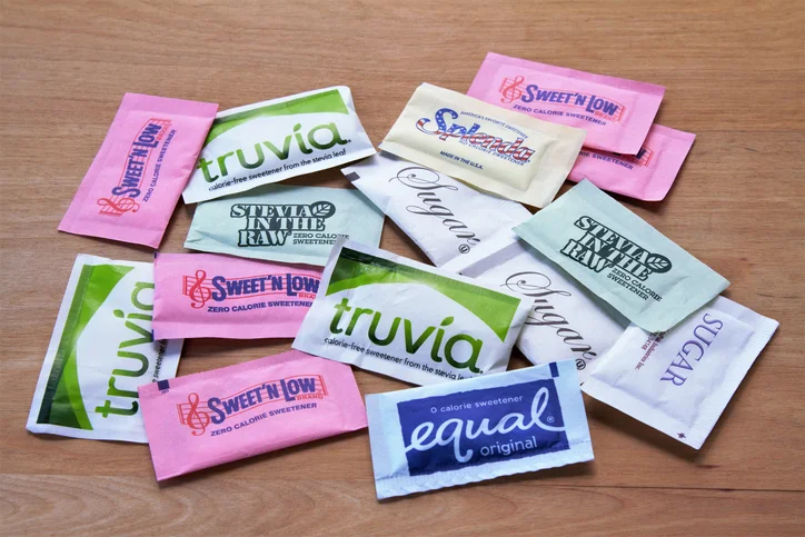 Do artificial sweeteners help you lose weight?
