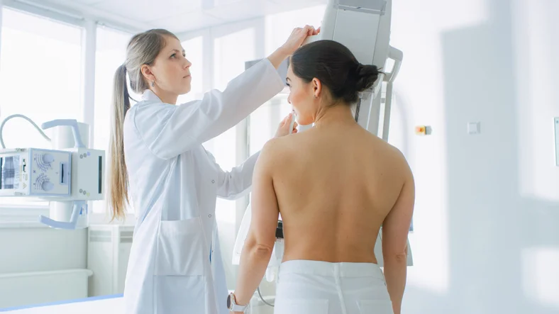 9 Lifestyle changes lowering risk of breast cancer