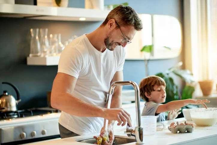 25 simple ways to move more each day