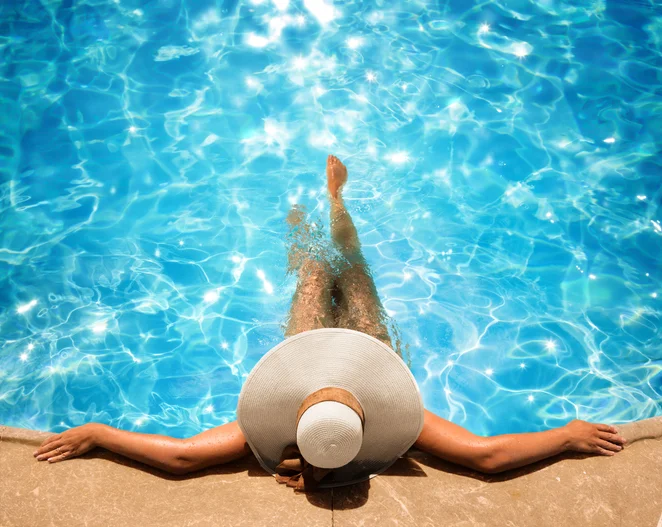 Keeping yourself safe from pool parasites 