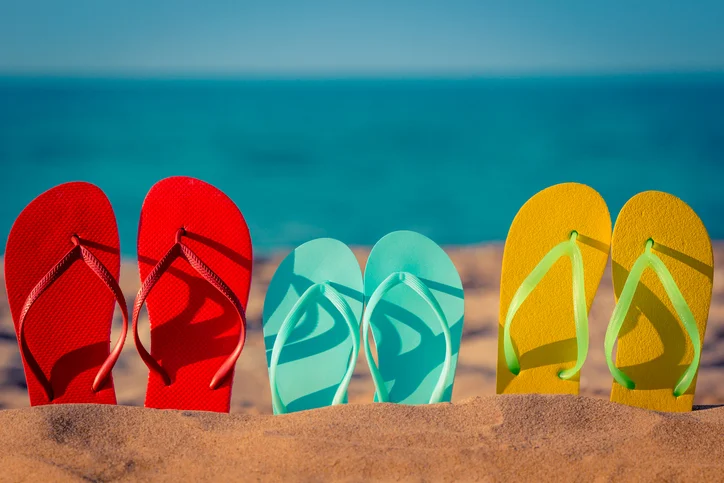Health hazards of wearing flip flops 